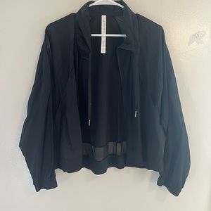 Lululemon light mesh jacket -Size 6